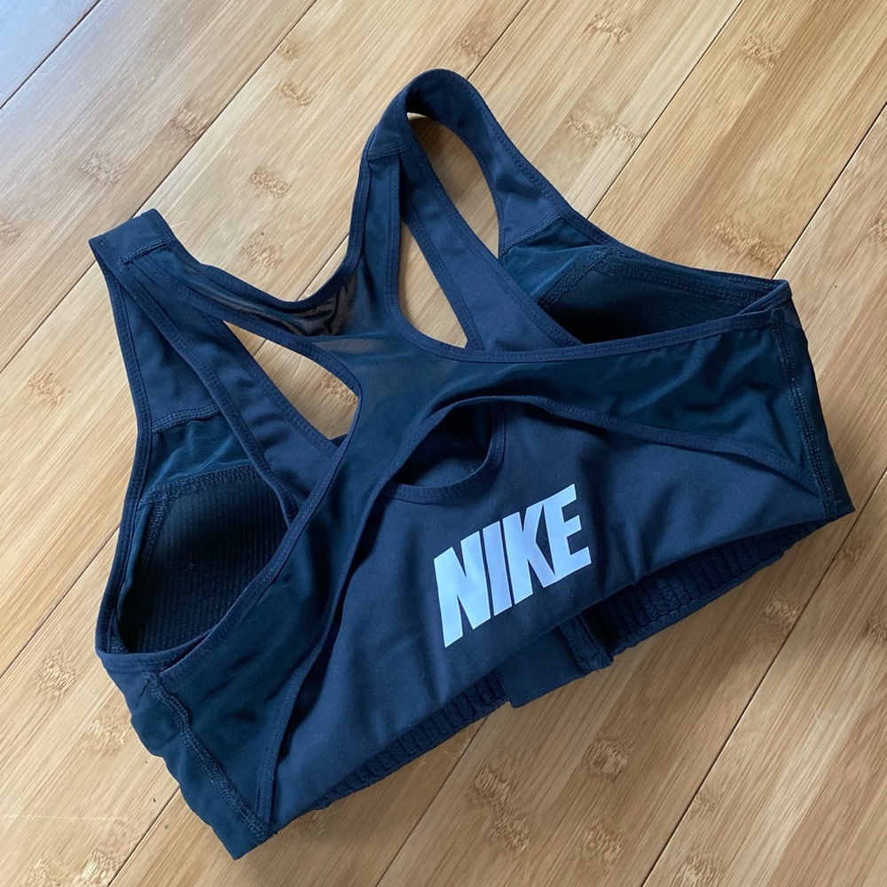 🛸 Nike High Support Sportsbra